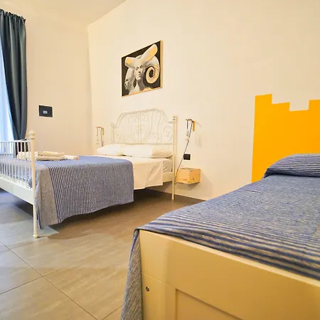 Neapolitan Flat Bed & Breakfast