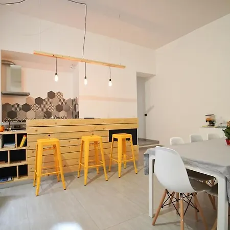 Bed & Breakfast Neapolitan Flat 4*