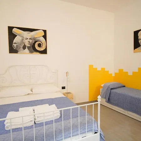 Neapolitan Flat Bed & Breakfast 4*