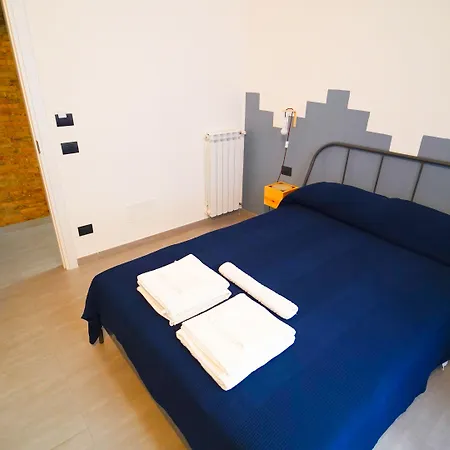 Neapolitan Flat 2 0 לינה וארוחת בוקר 4*